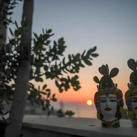 Egv Center By Housilia Appartement Cefalù