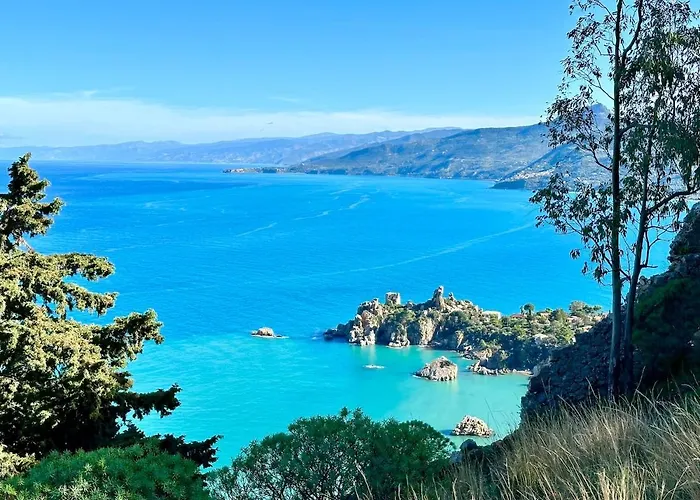 Egv Center By Housilia *